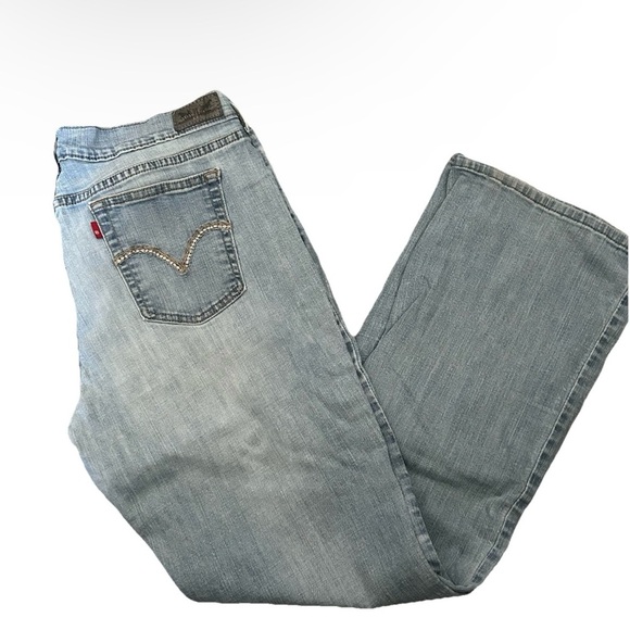 Men’s Levi Strauss Light Wash Jeans Size 32x32 - Picture 1 of 4